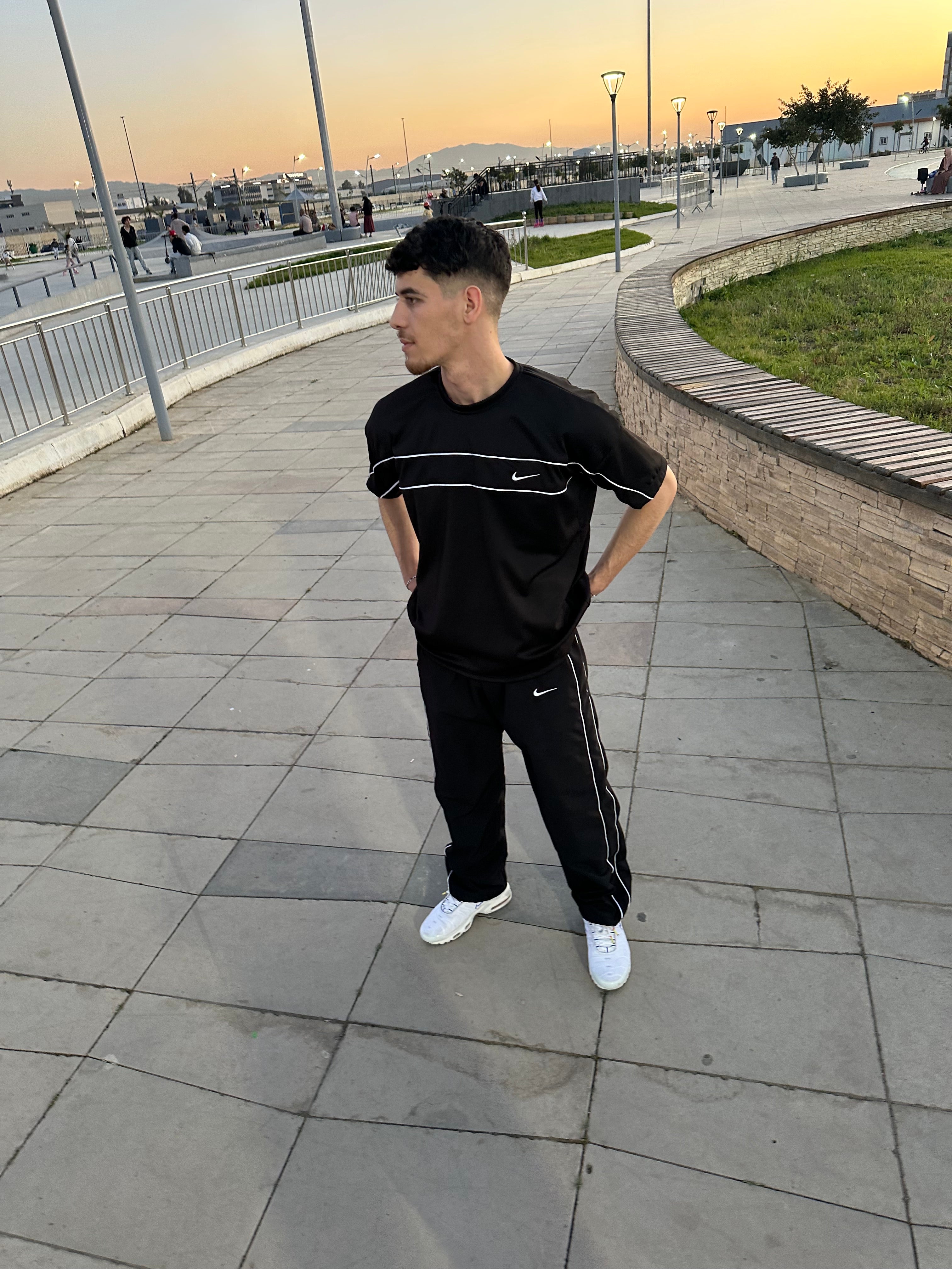 NIKE tracksuit